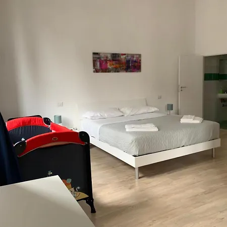 La Piazzetta Apartment *